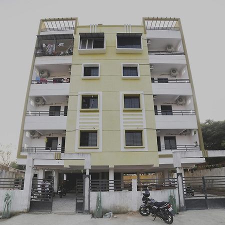 Hotel O Club Metro Nagpur Exterior foto